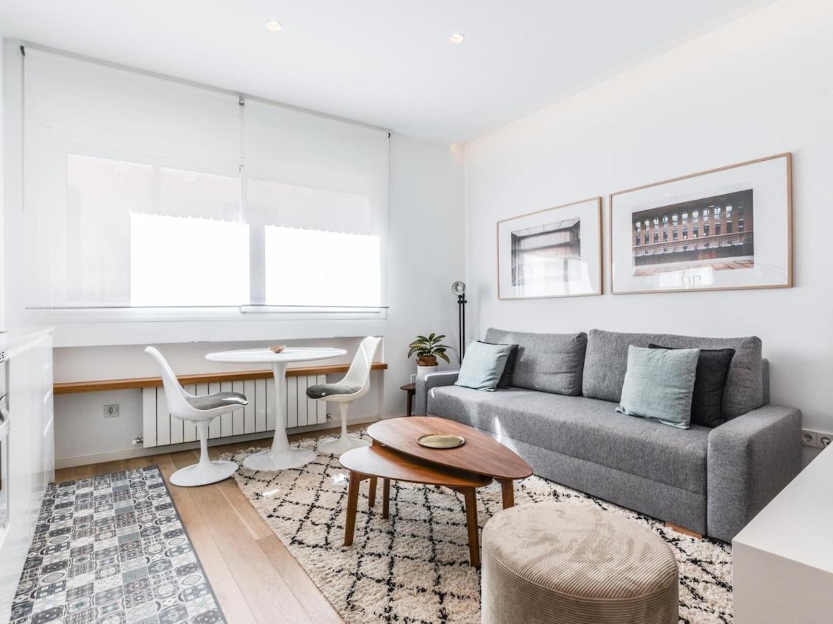Apartamento Reformado En La Calle Pez Alquiler Temporal Madrid Ngoại thất bức ảnh